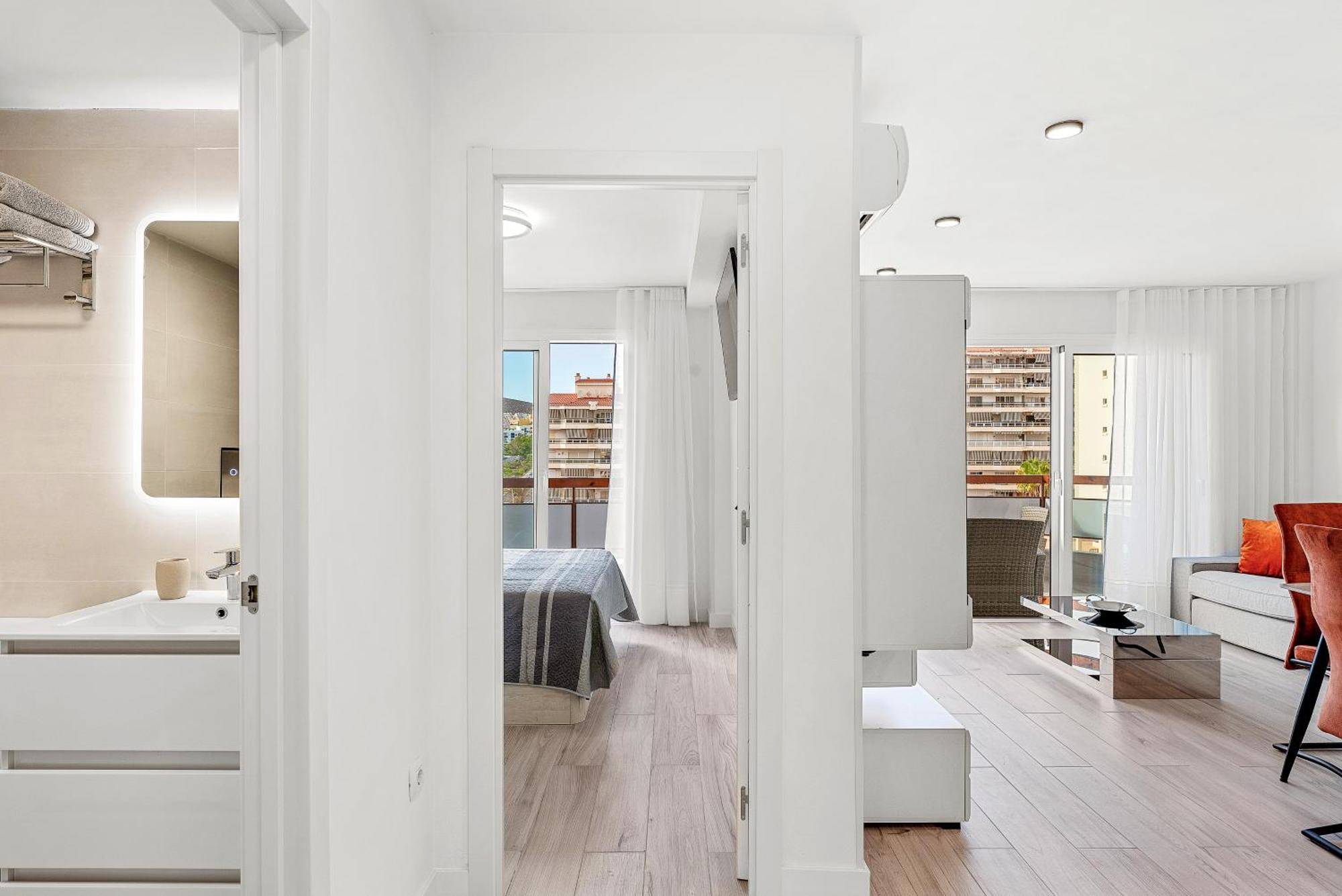 Sasha Suite Tenerife لوس كريستيانوس المظهر الخارجي الصورة